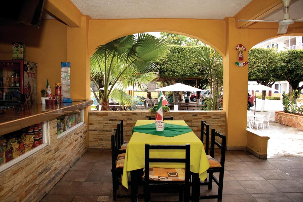 Hotel San Carlos ג'אוטפק מראה חיצוני תמונה