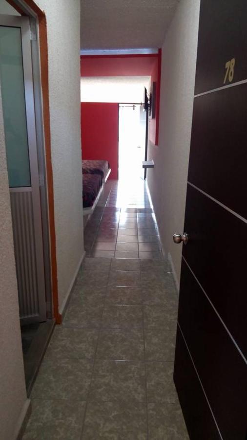 Hotel San Carlos ג'אוטפק מראה חיצוני תמונה