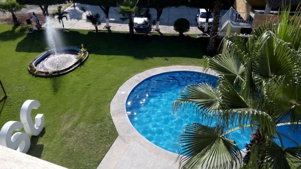 Hotel San Carlos ג'אוטפק מראה חיצוני תמונה