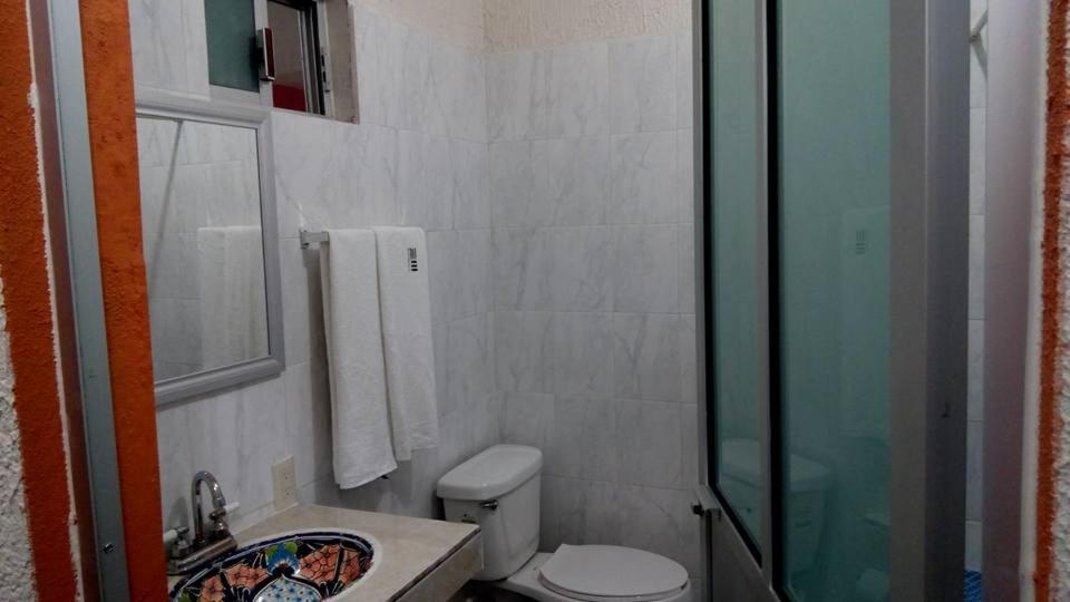 Hotel San Carlos ג'אוטפק מראה חיצוני תמונה