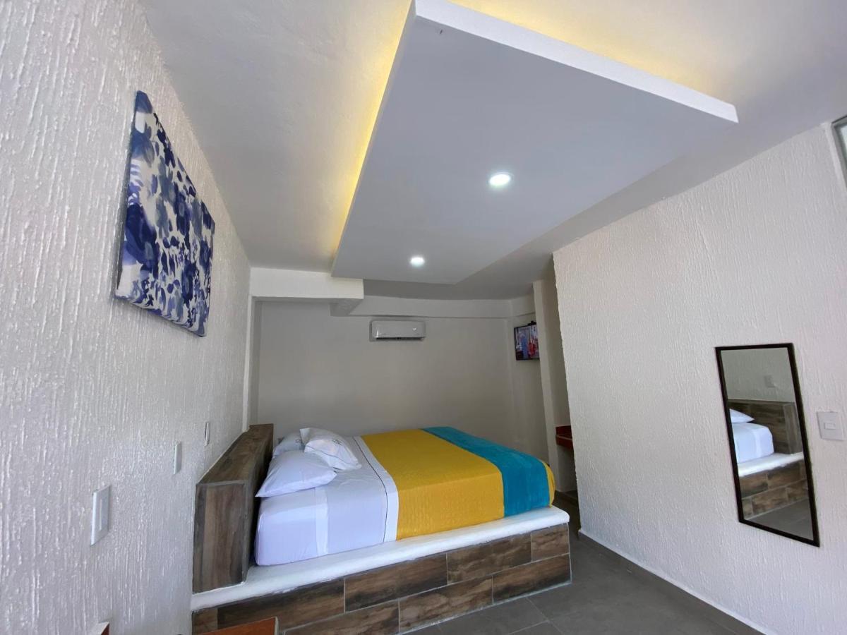 Hotel San Carlos ג'אוטפק מראה חיצוני תמונה