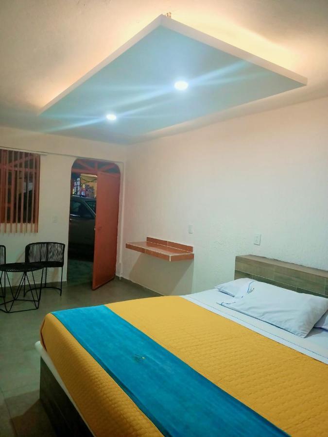 Hotel San Carlos ג'אוטפק מראה חיצוני תמונה