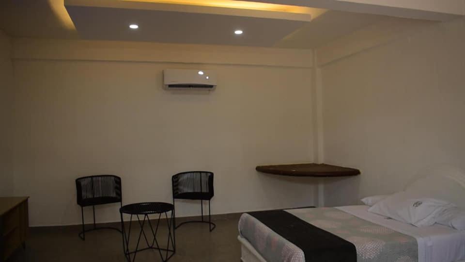 Hotel San Carlos ג'אוטפק מראה חיצוני תמונה